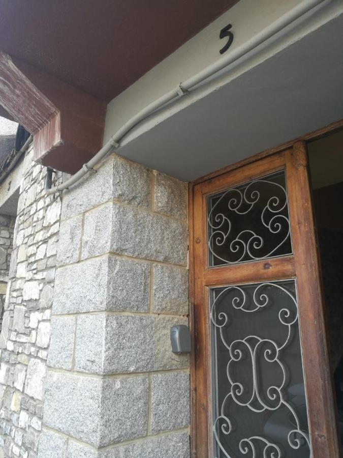 Noa Apartment En El Corazon De Los Pirineos Adrall Exterior photo